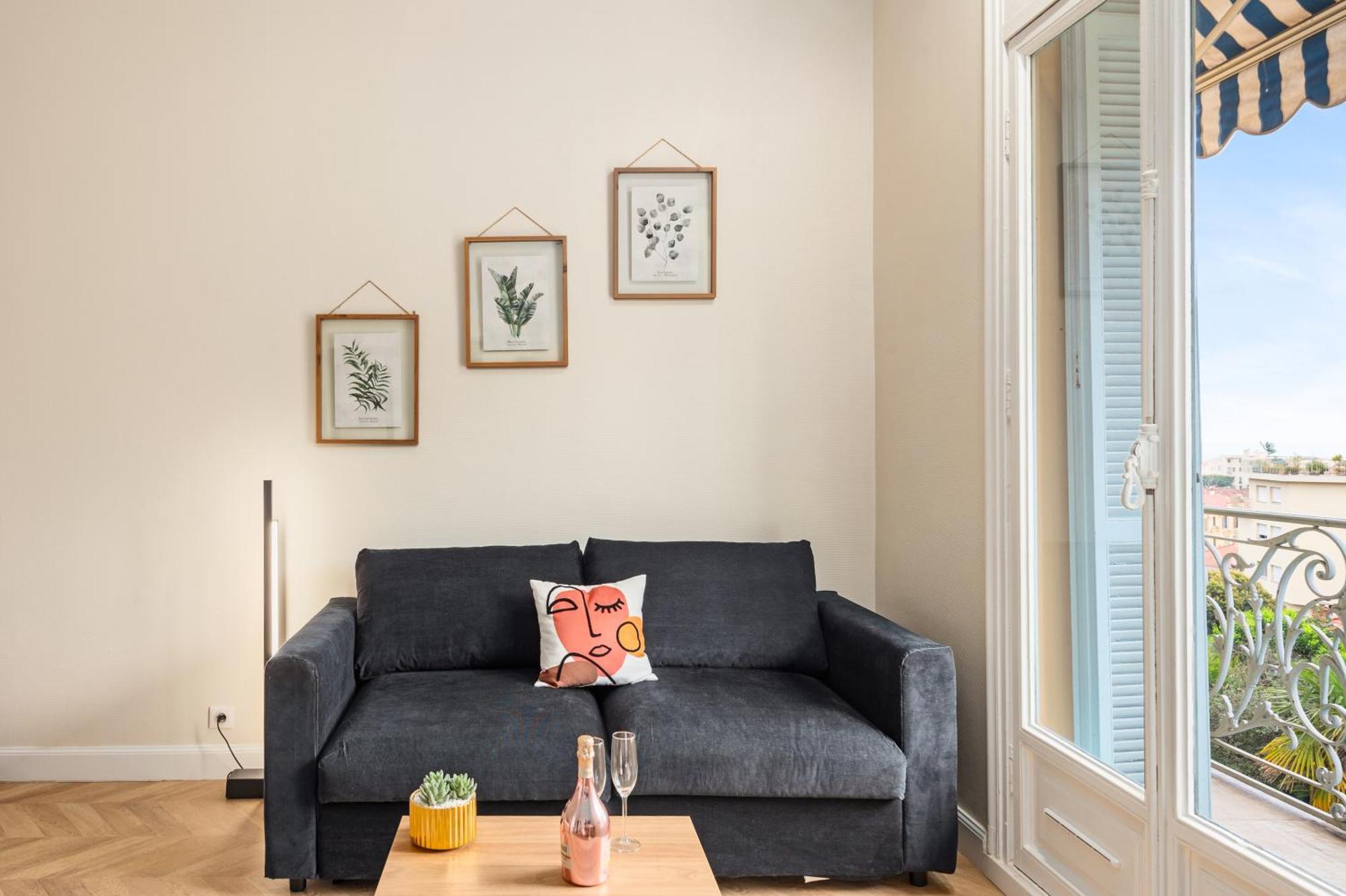 Mont Fleuri- Somptueux 2 Pieces - Parking - Menton Apartment Exterior photo