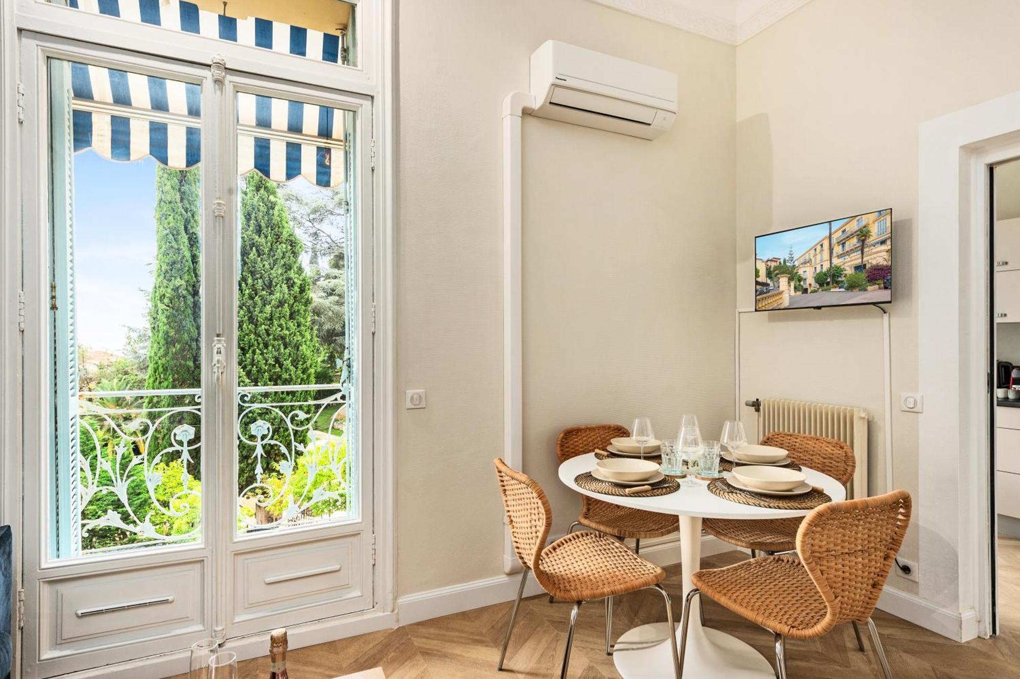 Mont Fleuri- Somptueux 2 Pieces - Parking - Menton Apartment Exterior photo